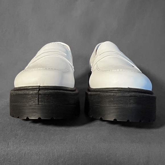 White Loafers with Thick Soles - Picture 4 of 7